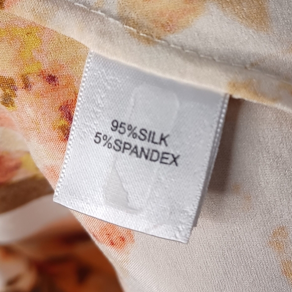 Floral Y2K 100% Silk Feminine Sleeveless Draped Wrap Blouse - Picture 10 of 11